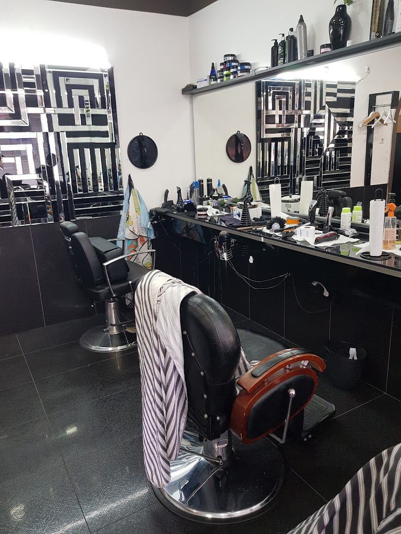 St. Leonard Frisur Salon 9€